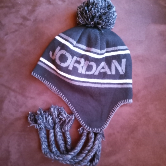 Jordan Other - Jordan pompom braided winter hat gray